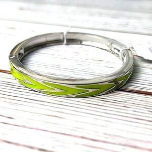 NEW LIME GREEN SILVER BRACELET‎ LIA SOPHIA NWT